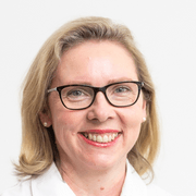 Photo of Dr Amber Mills