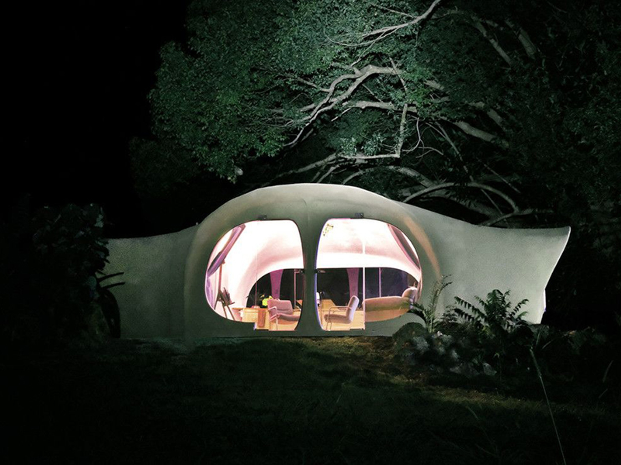 Researchers are looking at diverting local plastic waste from landfill to print 3D houses like this one by Studio Kite.