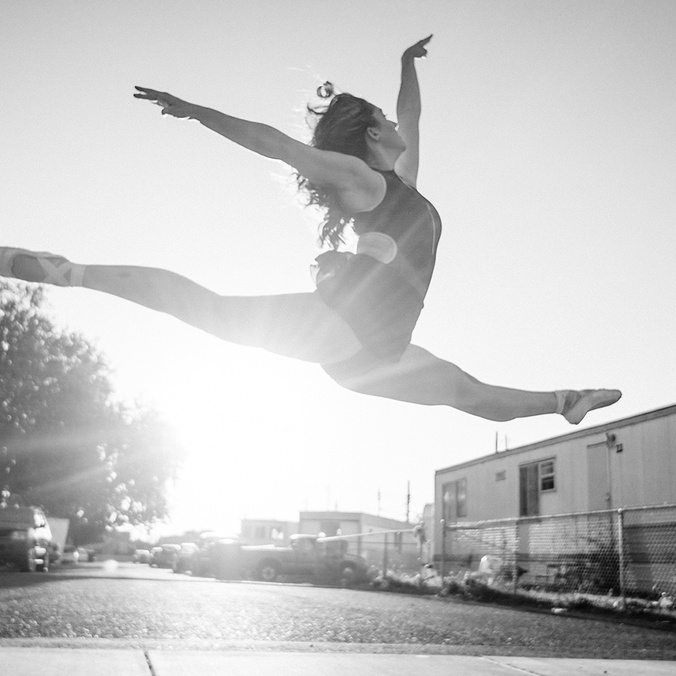 Gymnast_credit Gabriel Sanchez on Unsplash