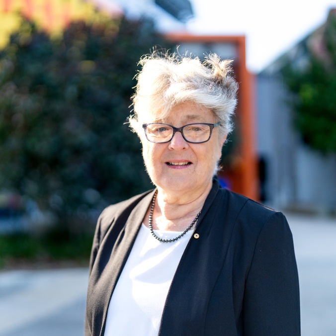 Anne Simmons AM