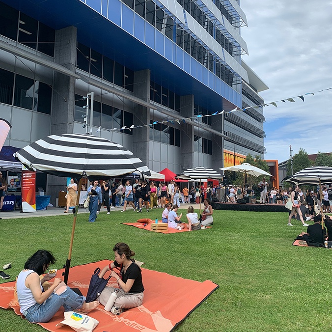 Students at the Gold Coast campus during Orientation Week