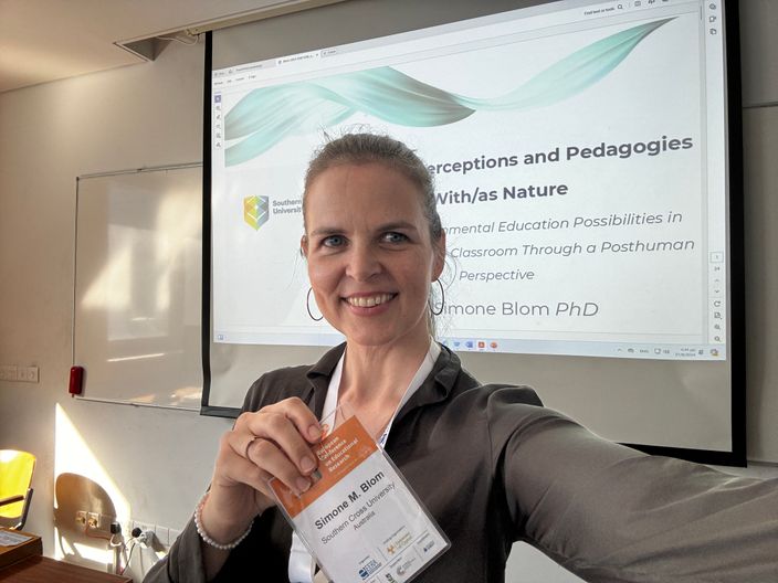 Dr Simone Blom presenting at the European Conference on Educational Research