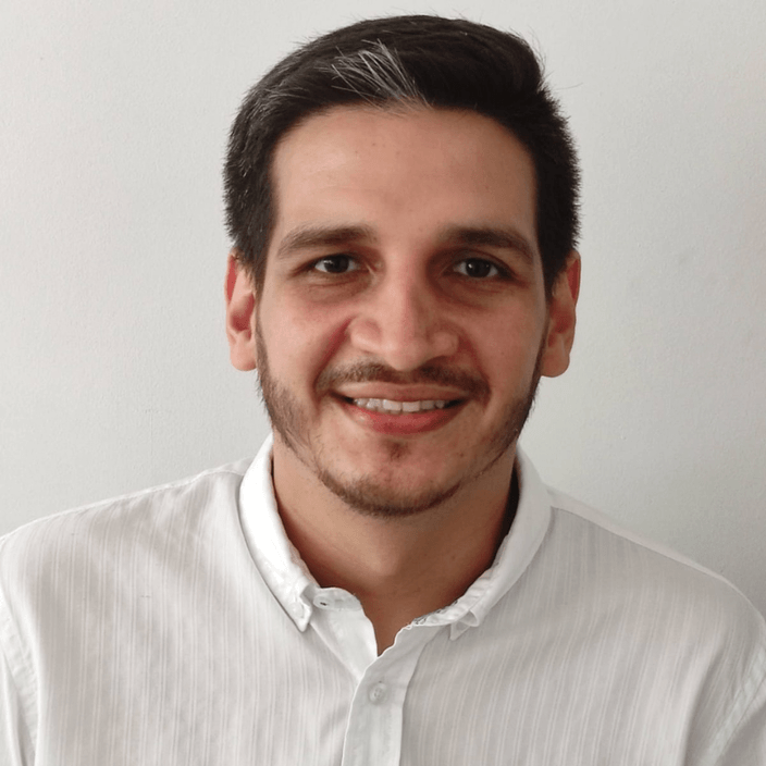 Profile photo of Luis Luis Benavides