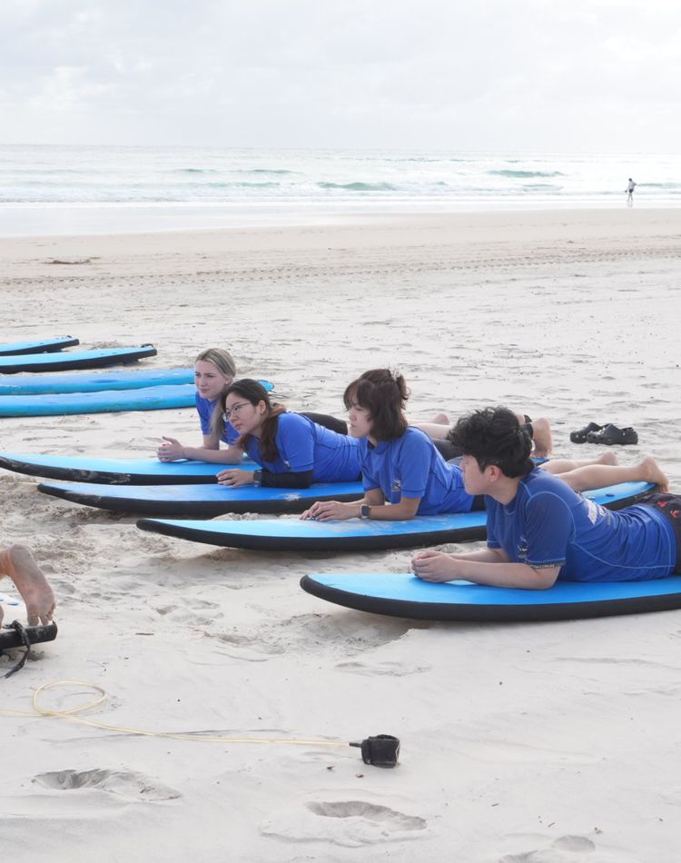 Student Surfers