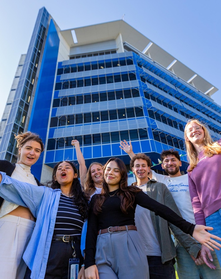 Study Abroad International students from Germany and Italy