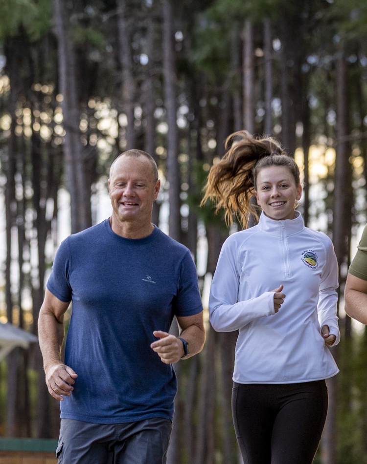 famaily funning while training