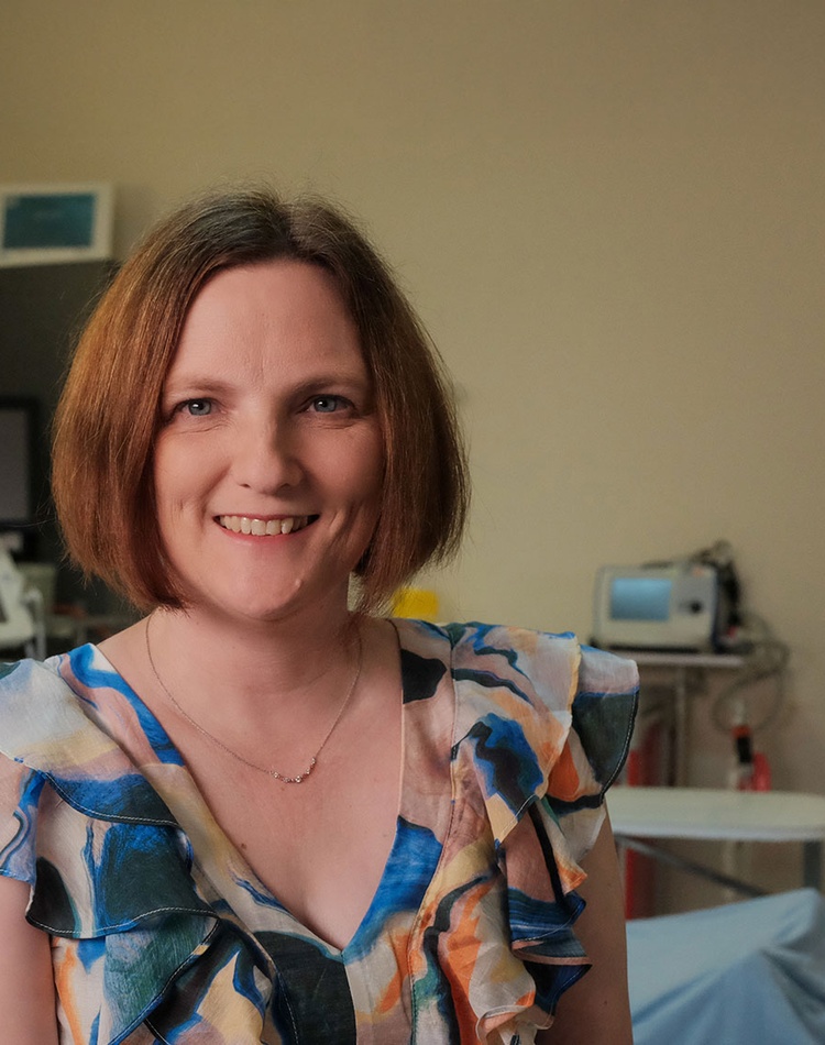 Alumnus of the Year Dr Kellie Wren - image shows female in hospital training environment