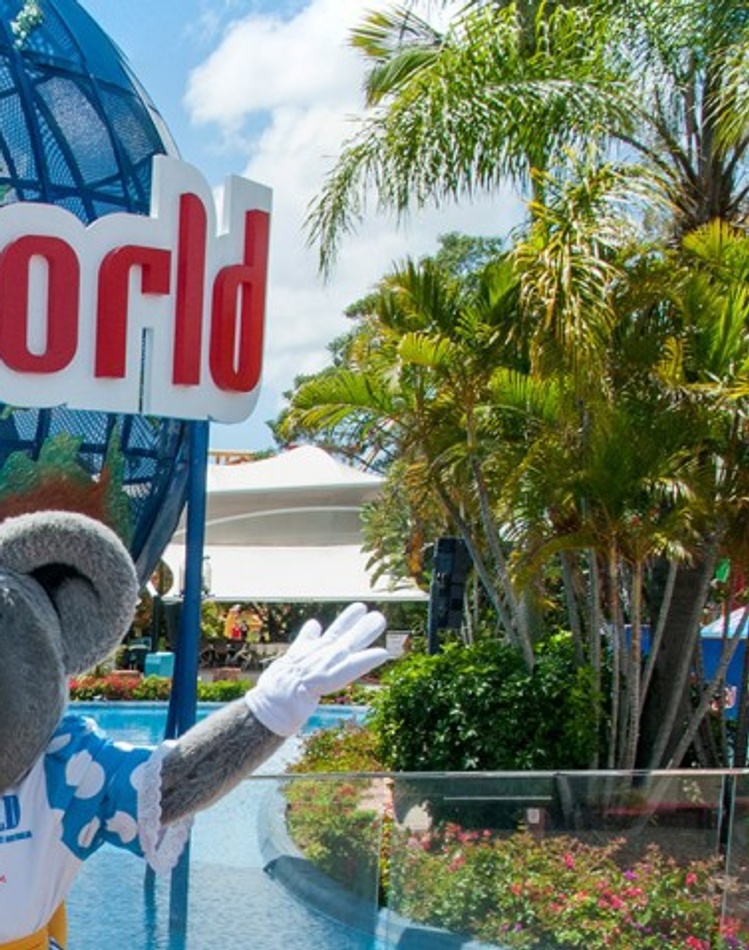 Dreamworld logo with two koalas