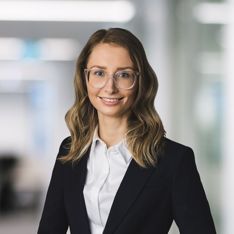 Double degree graduate studied Arts and Law