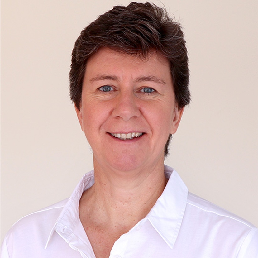 Portrait of keynote speaker Linda Godfrey
