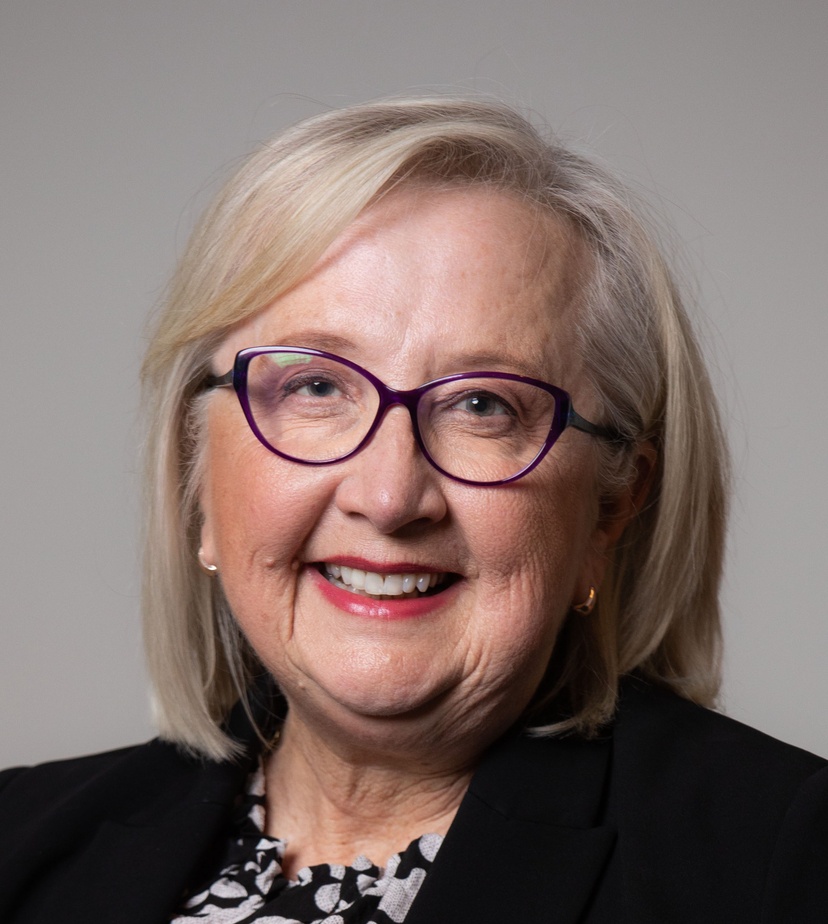 Anne Hollonds