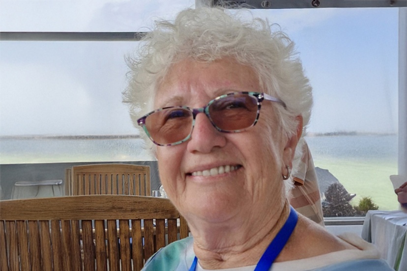 Head and shoulders of Anne Moehead