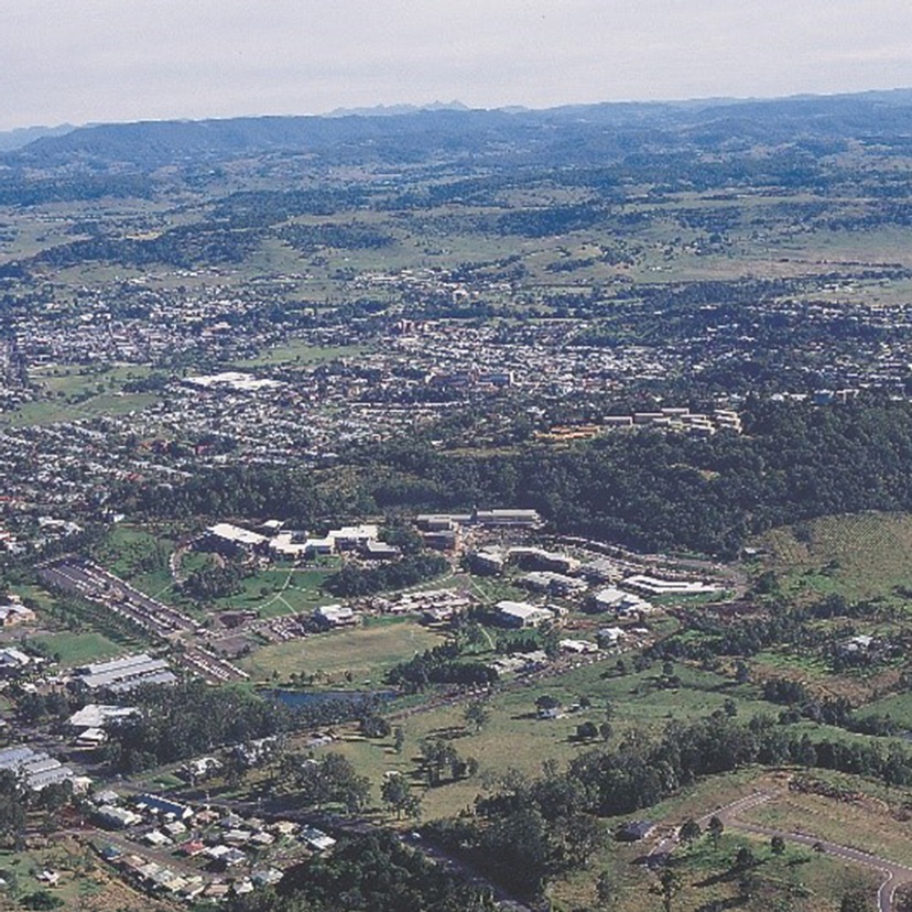 Aerial image of Lismore campus back in 1995