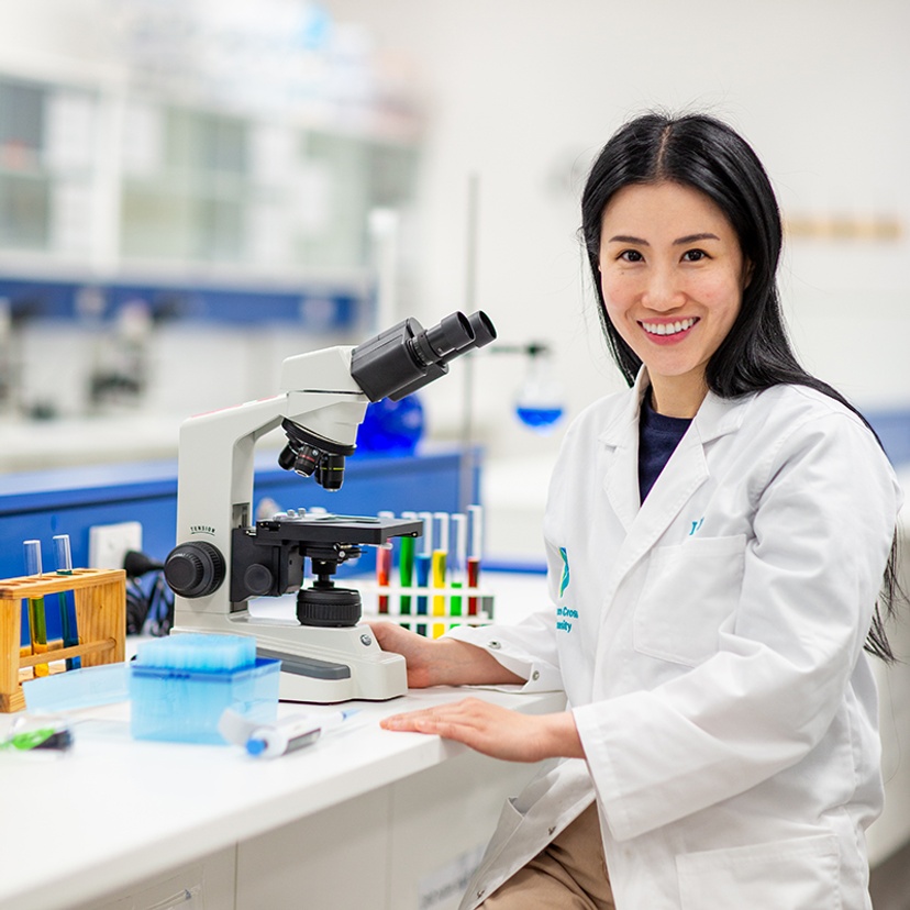 Dr Lily Guo