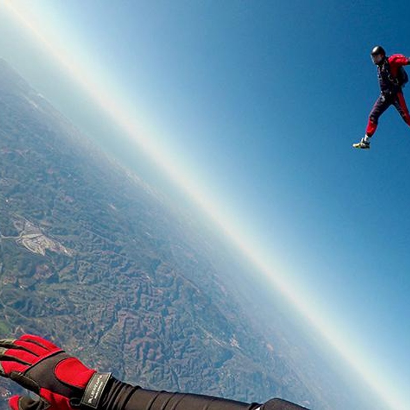 Skydiving Credit Kamil Pietrzak on Unsplash
