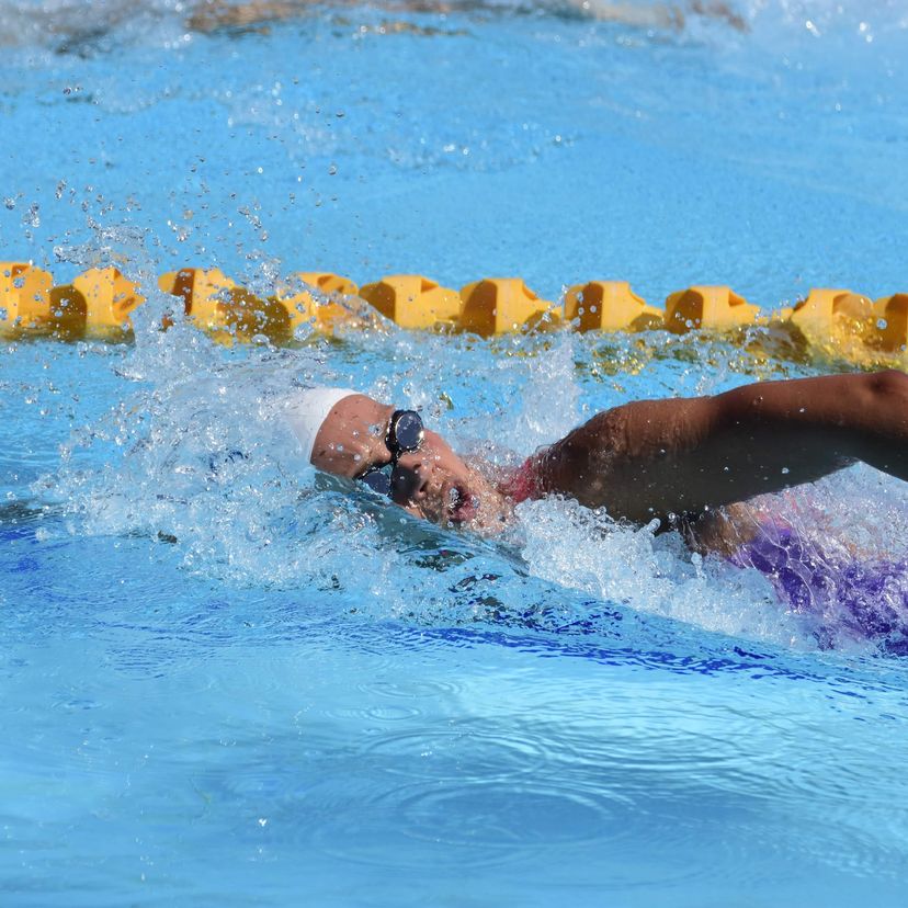 Southern Cross University alumna Moesha Johnson swimming